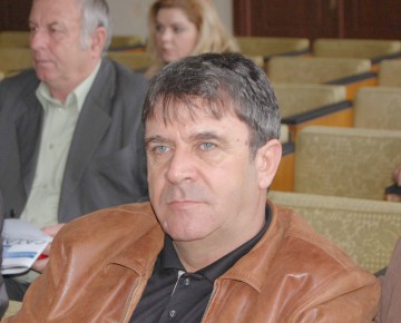 Au fost puse în funcţiune staţia de eoliene şi biogaz din Crucea